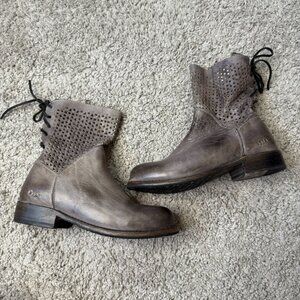 Bed Stu Womens 6.5 Bridgewater Gray Short Ankle Boot Lace Up Back Side Zip Leath